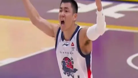 “奥亚萨瓦尔：观战感受更艰辛，对乌奈与罚球员深信不疑”